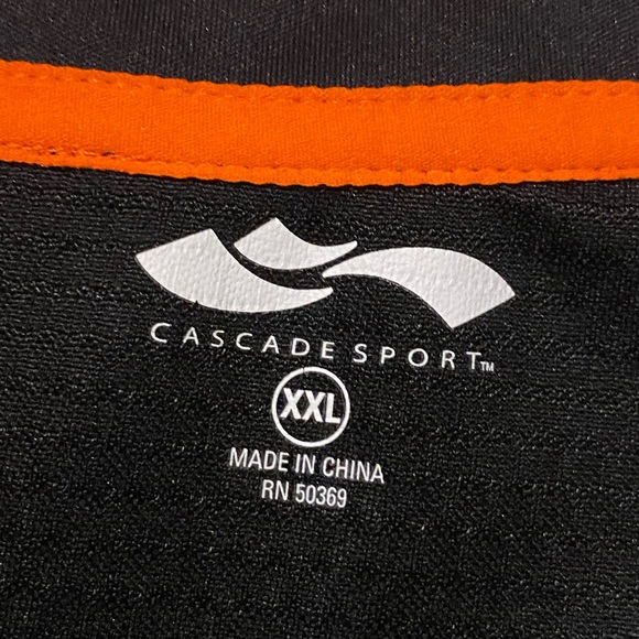 Cascade Sport Workout Tee - Picture 3 of 4